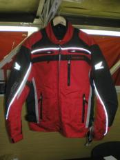 Фирменная текстильная мото куртка Honda. Цвет - красный. Размер М (48)