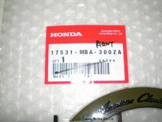 Оригинальная правая наклейка на бак Honda Shadow 750 2000-2003 г.в. Part#17531-MBA-300ZA
