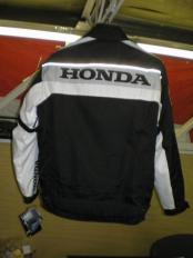 Фирменная текстильная мото куртка Honda. Цвет - белый. Размер М (48)