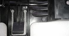 Держатель аккумуляторной батареи на мотоцикл BMW F900R/XR K83/84 61218404130 (6121 8404130, 61 21 8 404 130) - фото 3